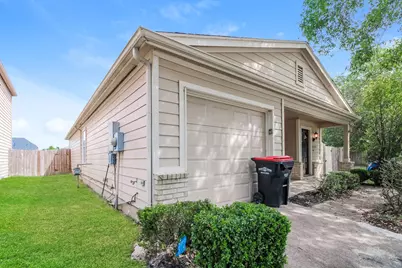 3235 Becker Glen Street, Fresno, TX 77545 - Photo 2