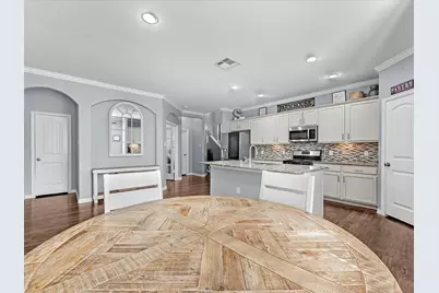 623 Orchid Hill Drive E, Conroe, TX 77301 - Photo 14