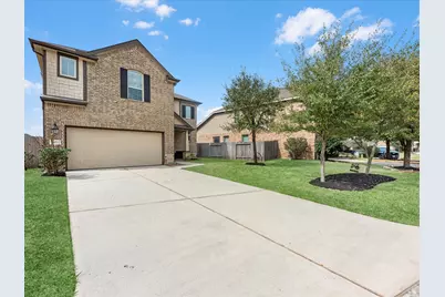 623 Orchid Hill Drive E, Conroe, TX 77301 - Photo 2