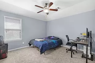 623 Orchid Hill Dr E, Conroe, TX 77301 - Photo 24