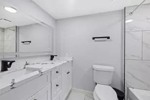 10415 Towne Oak Ln, Sugar Land, TX 77498 - Photo 20