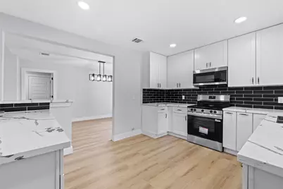 10415 Towne Oak Lane, Sugar Land, TX 77498 - Photo 16