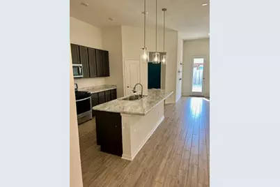 10314 Mount Winchell Drive, Iowa Colony, TX 77583 - Photo 8