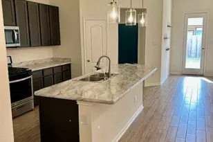 10314 Mount Winchell Dr, Iowa Colony, TX 77583 - Photo 8