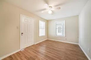 6219 Longview St, Houston, TX 77020 - Photo 14