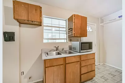 6219 Longview Street, Houston, TX 77020 - Photo 38