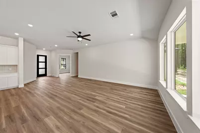 17717 Flagstone Way, Conroe, TX 77306 - Photo 10