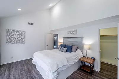 14427 Briarhills Parkway, Houston, TX 77077 - Photo 16