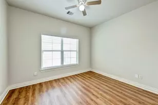 2514 Maxroy St, Houston, TX 77007 - Photo 6