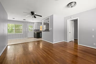 5106 W 43rd, Houston, TX 77092 - Photo 6