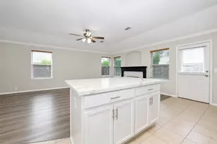 4815 Cliffpoint Ct, Katy, TX 77449 - Photo 8