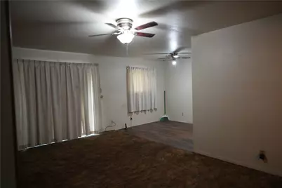 1439 Saddle Rock Drive, Houston, TX 77088 - Photo 6