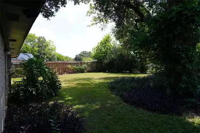 1439 Saddle Rock Drive, Houston, TX 77088 - Photo 22