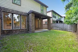 27 Daffodil Meadow Pl, Tomball, TX 77375 - Photo 24