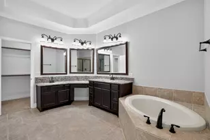 27 Daffodil Meadow Pl, Tomball, TX 77375 - Photo 20