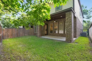 27 Daffodil Meadow Pl, Tomball, TX 77375 - Photo 26