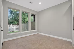 27 Daffodil Meadow Pl, Tomball, TX 77375 - Photo 12
