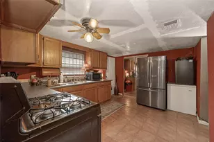 2108 King St, Houston, TX 77026 - Photo 4