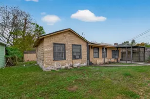 2108 King St, Houston, TX 77026 - Photo 1