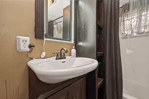 2108 King St, Houston, TX 77026 - Photo 16