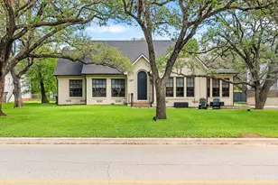 107 Pershing Ave, Bryan, TX 77840 - Photo 2