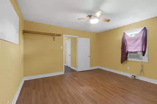 9650 E Hardy Rd, Houston, TX 77093 - Photo 6