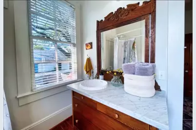 2328 Avenue M, Galveston, TX 77550 - Photo 10