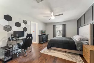 135 W Slatestone Cir, The Woodlands, TX 77382 - Photo 28