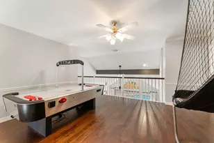 135 W Slatestone Cir, The Woodlands, TX 77382 - Photo 24