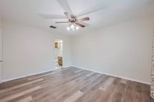 2762 Foliage Green Dr, Houston, TX 77339 - Photo 28