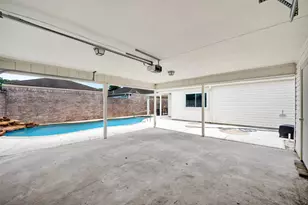 3611 Vineyard Dr, Houston, TX 77082 - Photo 34