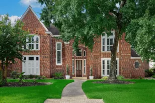 2 Silverstrand Pl, The Woodlands, TX 77381 - Photo 1