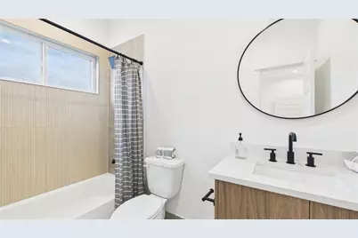 2424 Freeman Street, Houston, TX 77009 - Photo 38