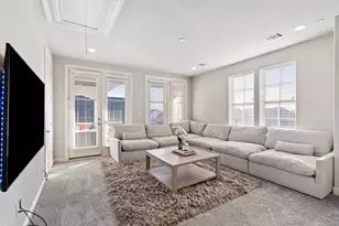 10937 Wrenwood Manor, Houston, TX 77043 - Photo 28