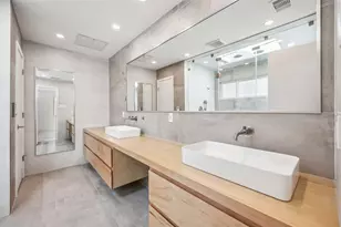 6306 Pineshade Ln, Houston, TX 77008 - Photo 18