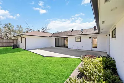 6306 Pineshade Lane, Houston, TX 77008 - Photo 30