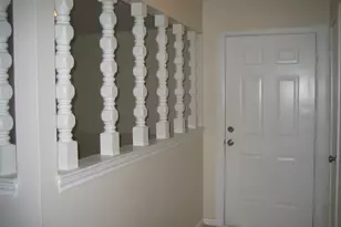 10426 Sagebluff Dr, Houston, TX 77089 - Photo 4