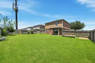 618 Enchanted Springs Dr, Rosenberg, TX 77471 - Photo 20