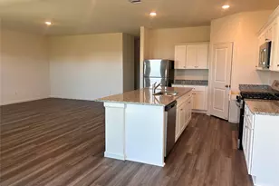 1013 Daybreak Dr, Brookshire, TX 77423 - Photo 2