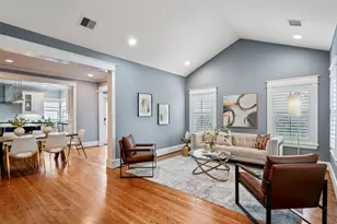 823 E 27th St, Houston, TX 77009 - Photo 12