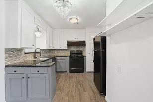 612 Sunset Ln, La Marque, TX 77568 - Photo 2