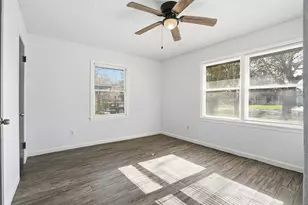 612 Sunset Ln, La Marque, TX 77568 - Photo 12