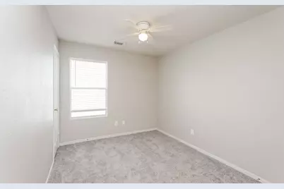18423 Knob Hill Lake Lane, Humble, TX 77346 - Photo 14