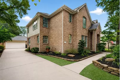30 Murmuring Creek Place, The Woodlands, TX 77385 - Photo 2