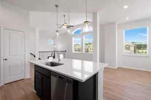 611 Silver Pear Ct, Montgomery, TX 77316 - Photo 10