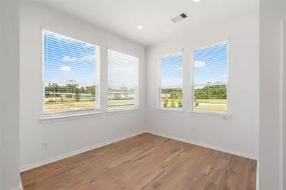 611 Silver Pear Court, Montgomery, TX 77316 - Photo 6