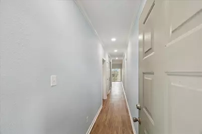 18809 Egret Bay Boulevard #222, Houston, TX 77058 - Photo 6