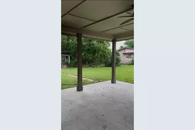 7018 Rook Boulevard, Houston, TX 77087 - Photo 10