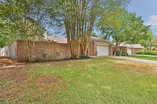 3303 Valley Gardens Dr, Kingwood, TX 77345 - Photo 2
