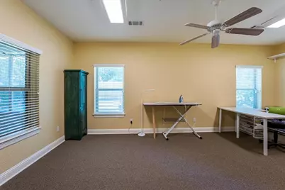 903 Inwood Drive, Huntsville, TX 77340 - Photo 28